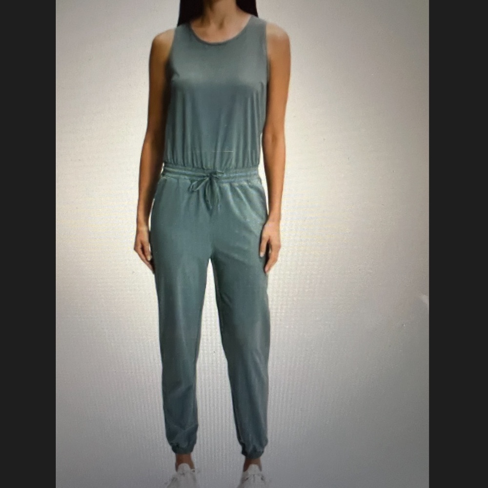 North Face Never Stop Jumpsuit - Picture 1 of 3